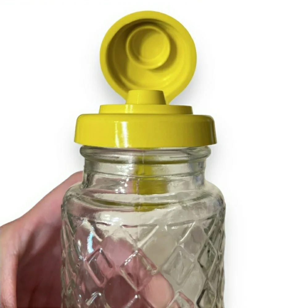 DANIEL’S SHAKER CO. Syrup Honey Dispenser VINTAGE